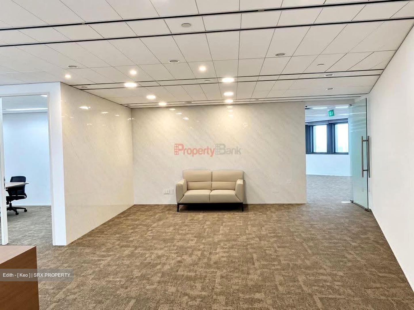 Bank Of China Building (D1), Office #628845661